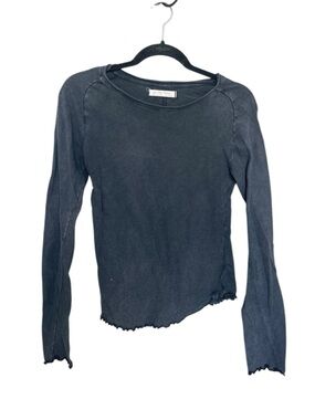 *** LISTING IS SOLD *** Free People Black Ribbed Long-Sleeve Lettuce-Hem Tee